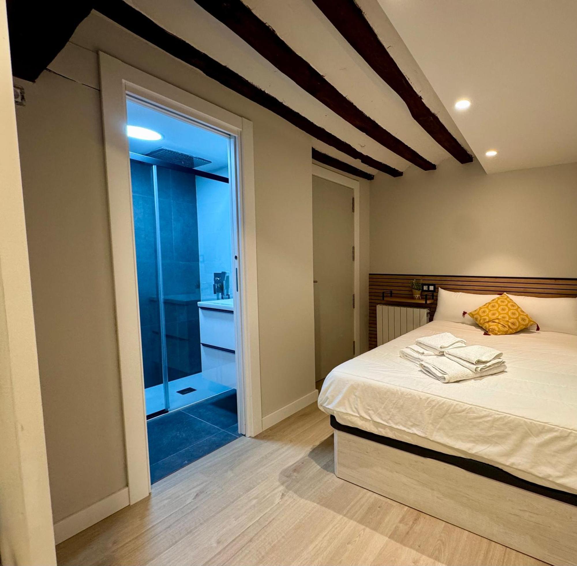 El Oasis De La Estafeta Apartment Пампона Екстериор снимка